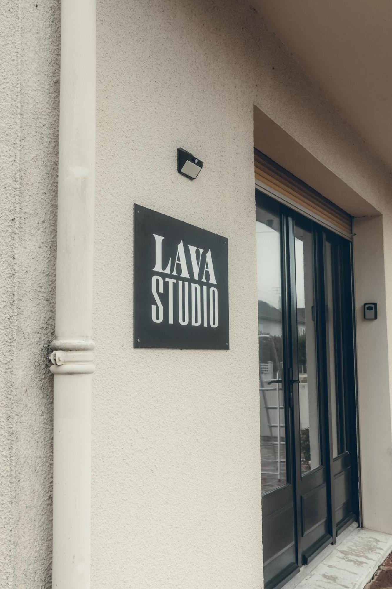 Lava Studio Пуатье Экстерьер фото
